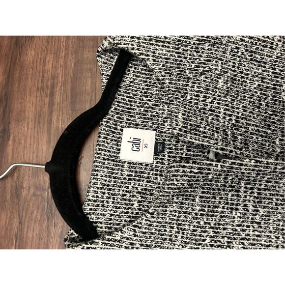 CAbi Fall The Times Long Jacket, Gray White Black Coat, Size XS, MSRP $189 - Picture 4 of 9